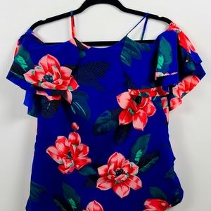 Beautiful Banana Republic top